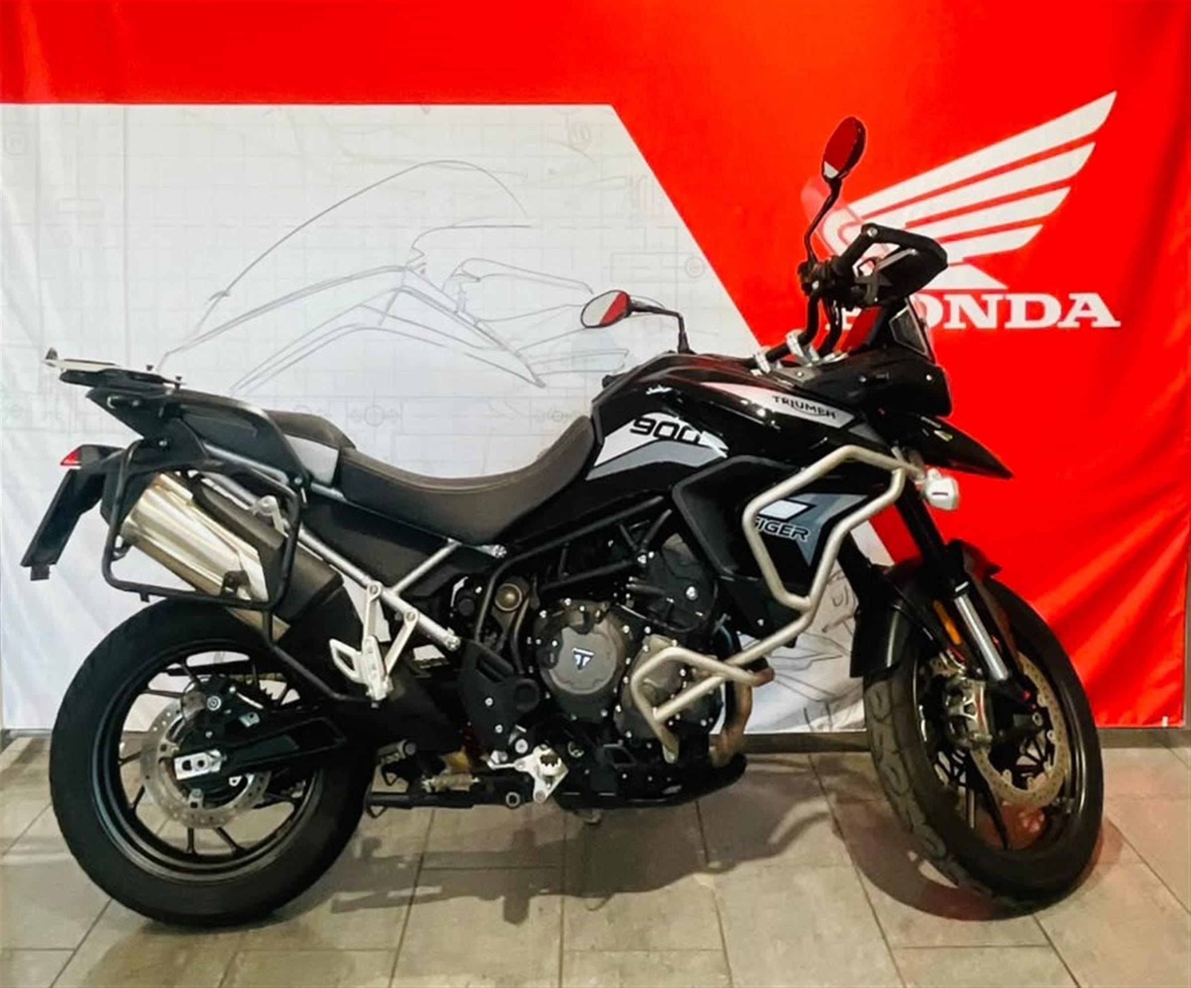 tiger 900